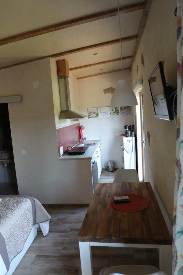 Svenniisland Appartement Benicolet Buitenkant foto